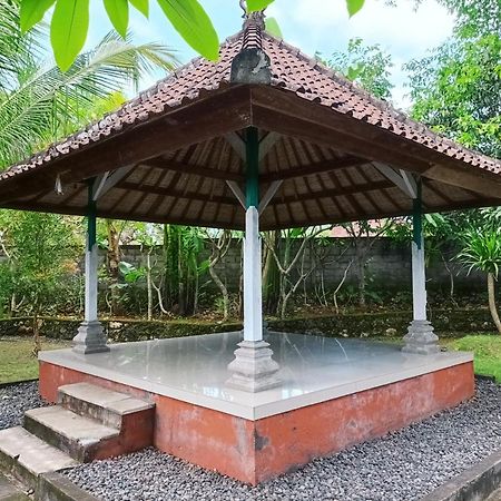 Agung Balangan Homestay Jimbaran Exteriör bild